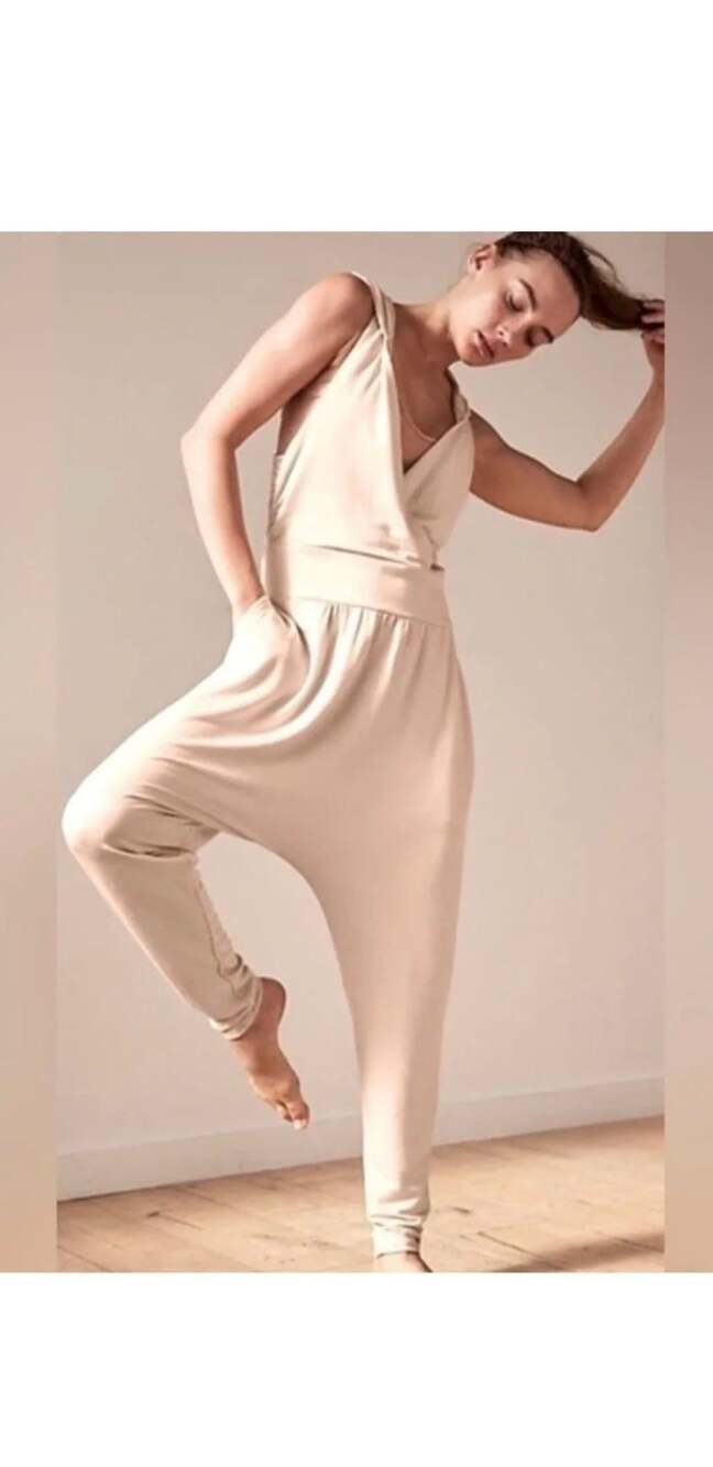 Free People Second Chance Jumpsuit Medium  Cream Beige Active - Picture 11 of 12